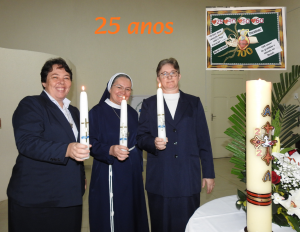 25 anos